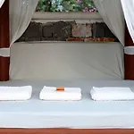 松岭套房酒店 酒店