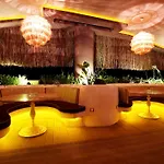 松岭套房酒店 3* 厄吕代尼兹