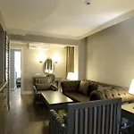 Hotel Pinehill &