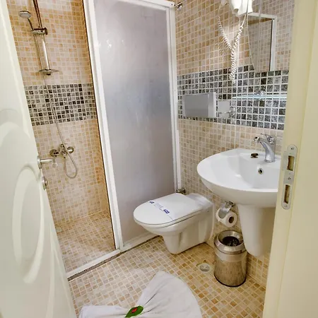 Hotel Pinehill Hotel&suites 3*