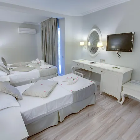 Hotel Pinehill Hotel&suites Ölüdeniz