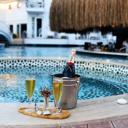 Pinehill Hotel&suites Ölüdeniz