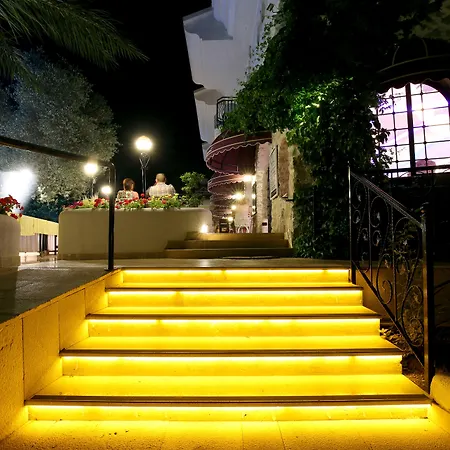 Hotel Pinehill Hotel&suites 3*