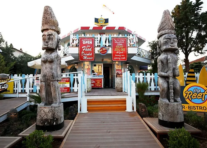 Pinehill Hotel&suites 3*