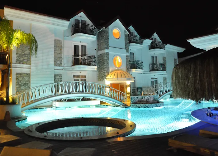 Pinehill Hotel&suites Öludeniz