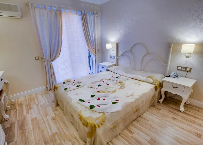 Pinehill Hotel&suites Hotell Öludeniz