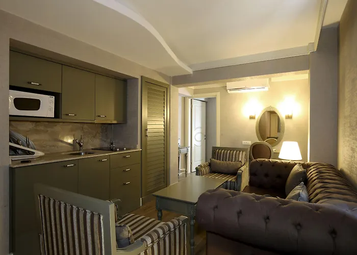 Hotell Pinehill Hotel&suites Öludeniz
