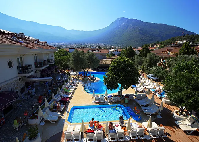 Pinehill Hotel&suites Hotell 3*