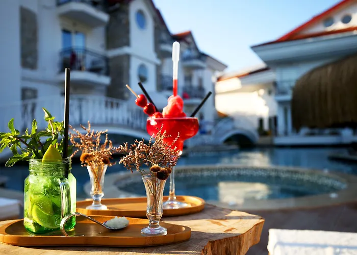 Pinehill Hotel&suites Öludeniz