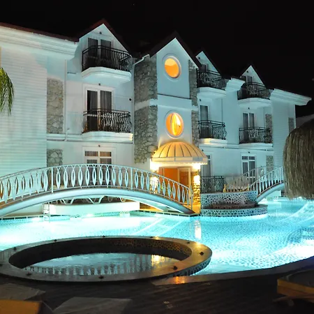 Pinehill Hotel&suites Ölüdeniz