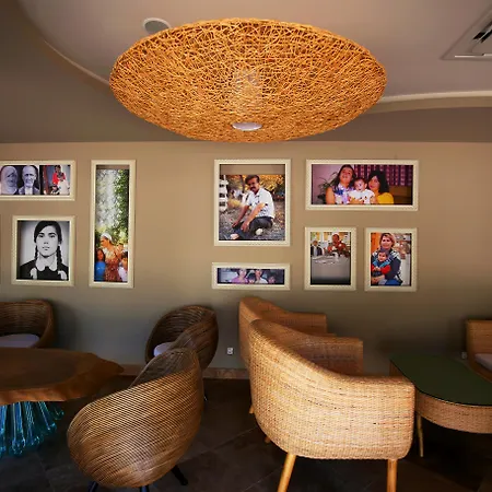 Pinehill Hotel&suites Hotell 3*