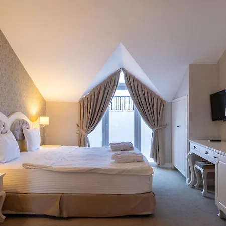 Pinehill & Hotel Oludeniz