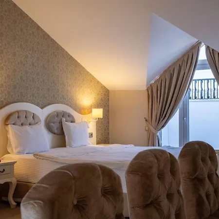 Pinehill & Hotel Oludeniz