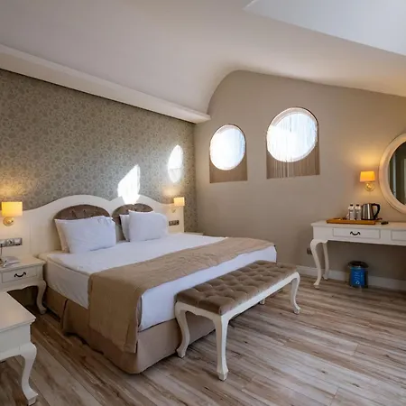 Pinehill & Hotel Oludeniz