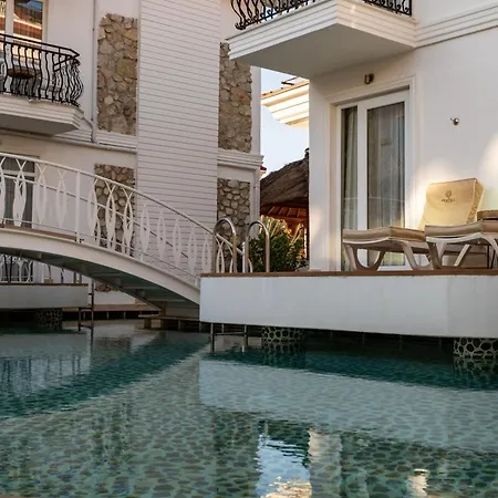 Pinehill & Hotel Oludeniz
