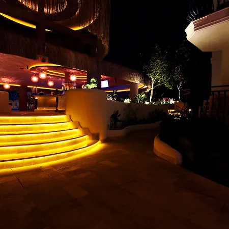 Hotel Pinehill & Oludeniz