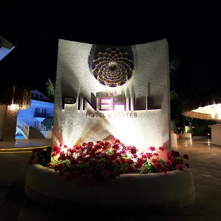 Pinehill & Hotel