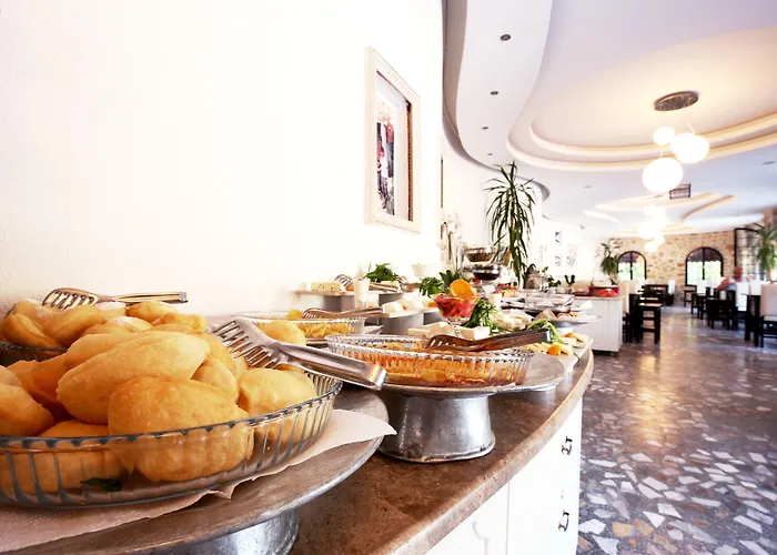 Hotell Pinehill Hotel&suites Öludeniz